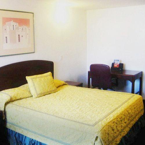 Sea Rock Inn - Los Angeles Гардина Номер фото