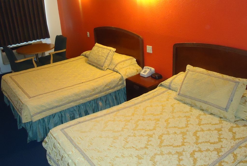 Sea Rock Inn - Los Angeles Гардина Номер фото